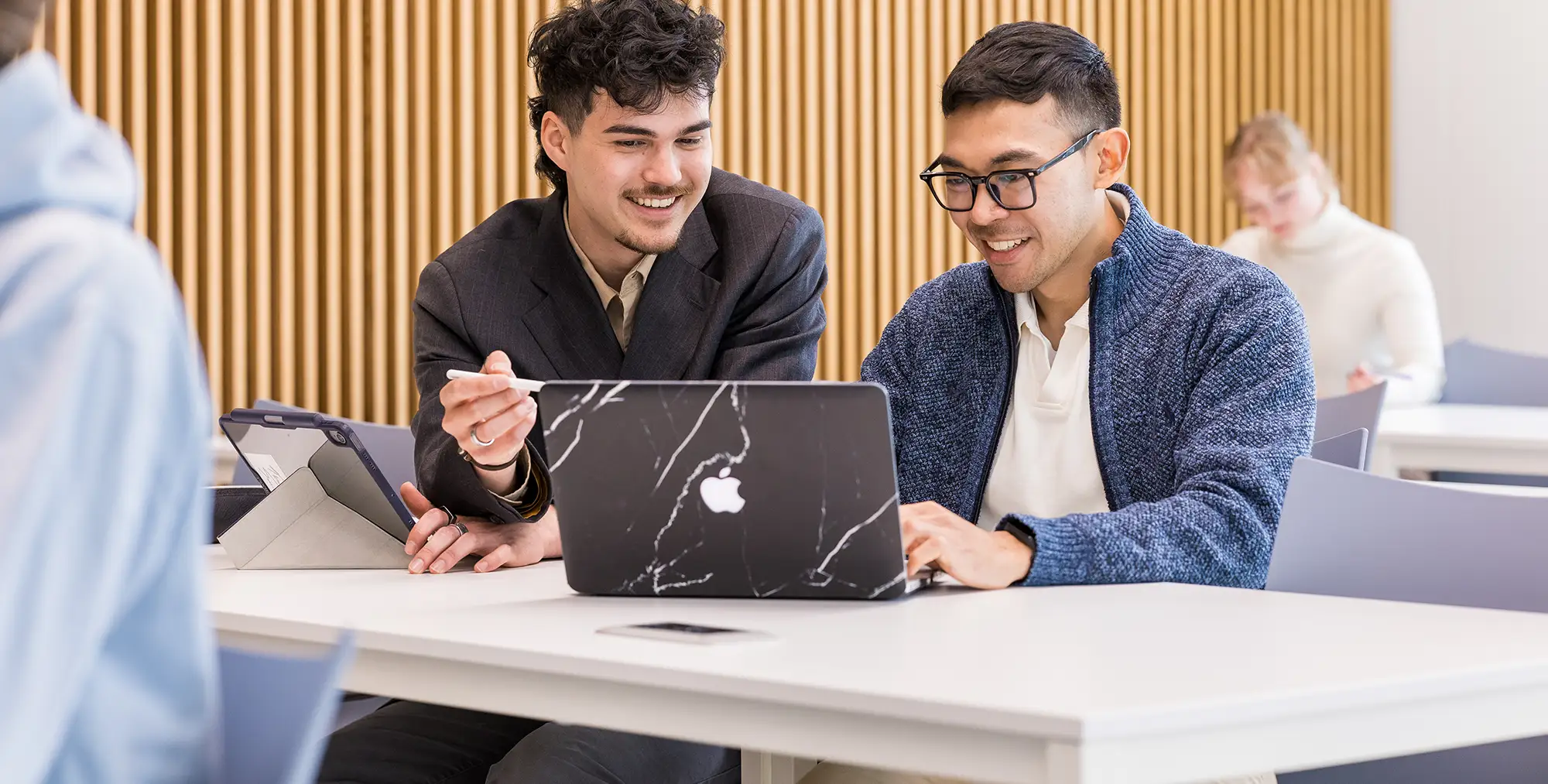 20250507 Universiteit Leiden 030 2515